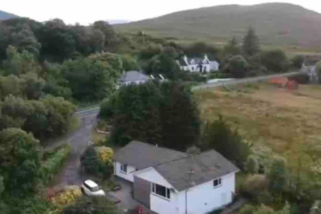 Dunmara: Self Catering Cottage On The Isle Of Skye Broadford  Zewnętrze zdjęcie