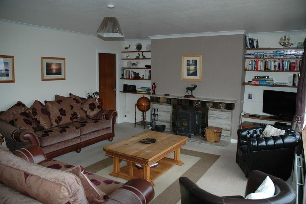 Dunmara: Self Catering Cottage On The Isle Of Skye Broadford  Zewnętrze zdjęcie