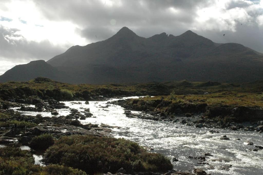Dunmara: Self Catering Cottage On The Isle Of Skye Broadford  Zewnętrze zdjęcie